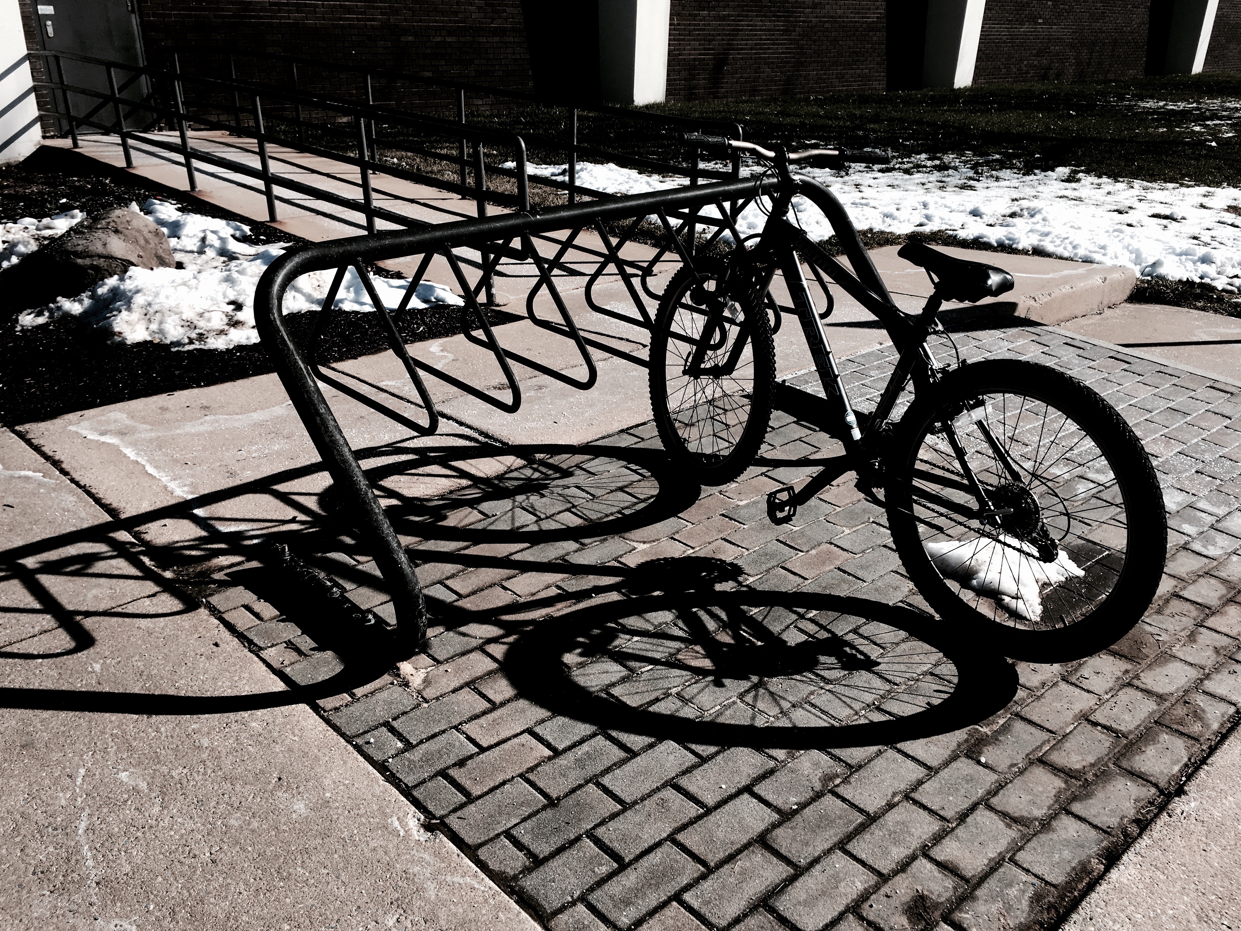 How Com friends made me love riding my bike