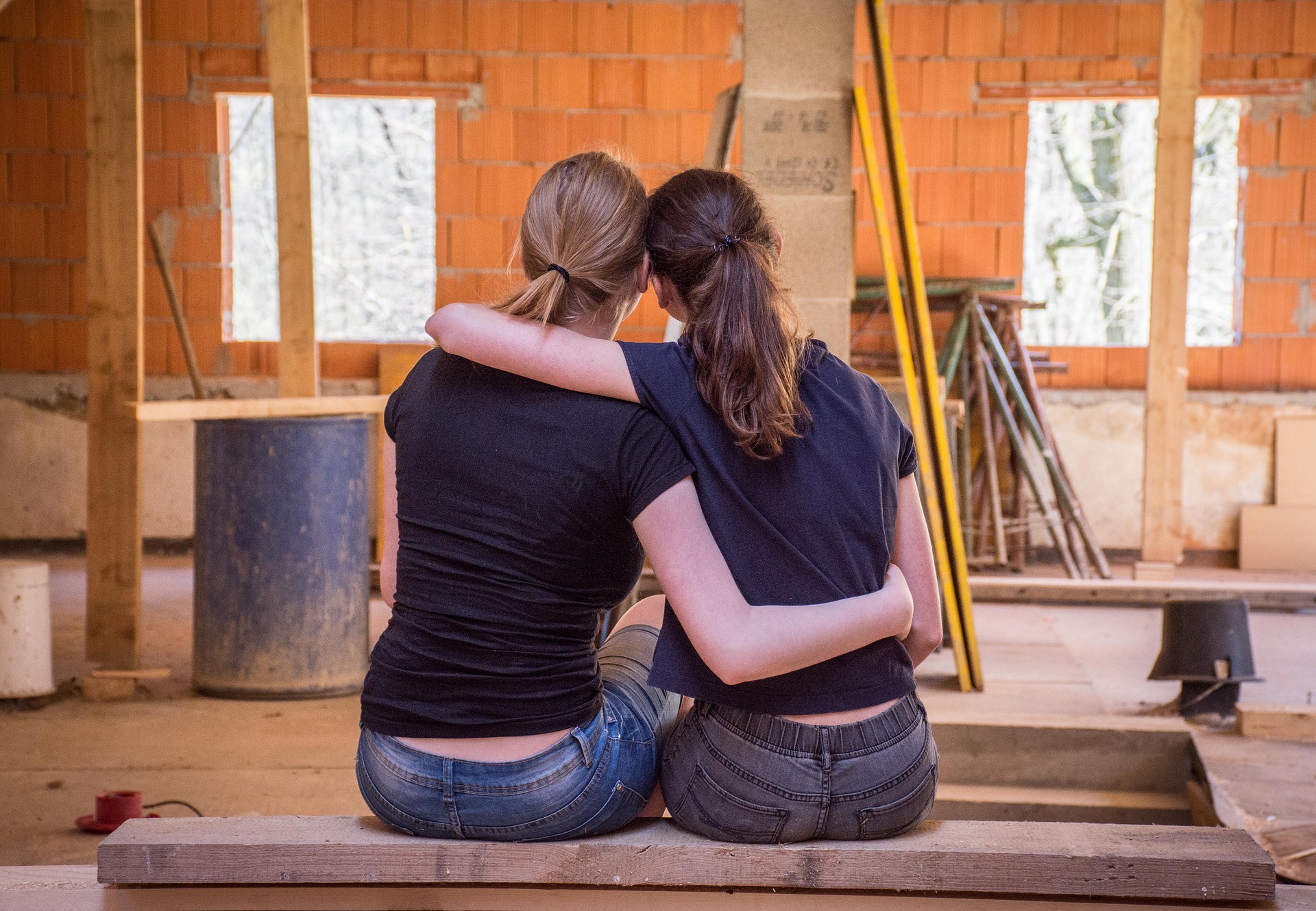 Why I Chose to Live with my High School Best Friends