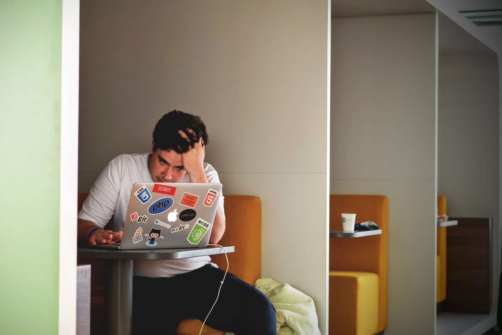 How to Balance Stress and Anxiety During the Semester