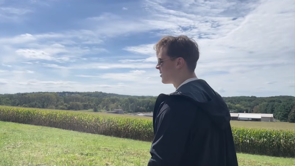 A Story in Pennsylvania Filmmaking: Exploring the Real-Life Film Locations and Behind-the-Scenes of M. Night Shayamalan’s ‘Signs’